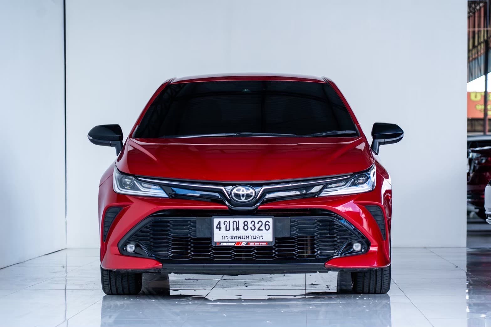 TOYOTA Corolla Altis